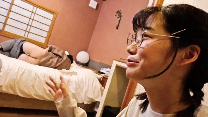 顔だけで抜ける僕らの色白オナペットちゃんと、仲良しワイワイ何回射精できるかゲームを開催!